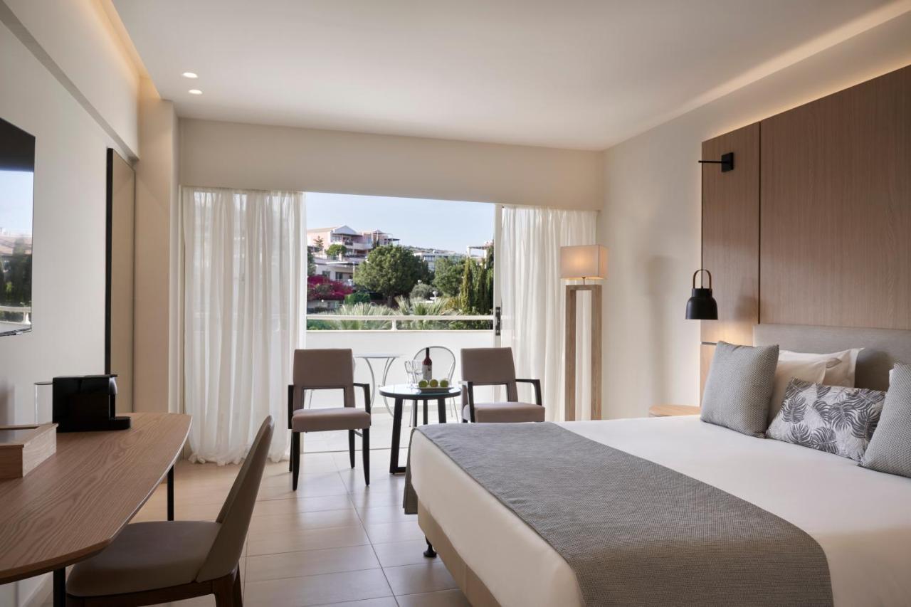 Hotel Atlantica Bay - Adults Only Limassol Zewnętrze zdjęcie