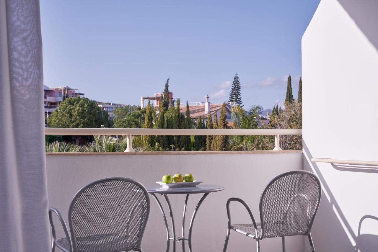 Hotel Atlantica Bay - Adults Only Limassol Zewnętrze zdjęcie