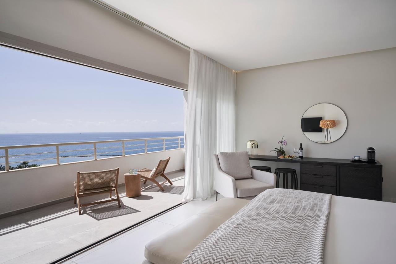 Hotel Atlantica Bay - Adults Only Limassol Zewnętrze zdjęcie