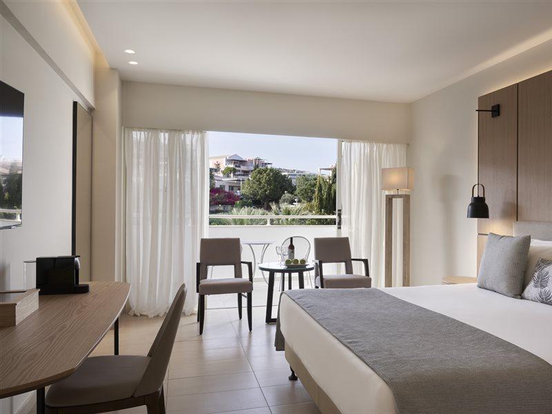 Hotel Atlantica Bay - Adults Only Limassol Zewnętrze zdjęcie